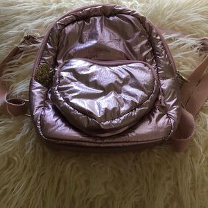 💗metallic backpack💗